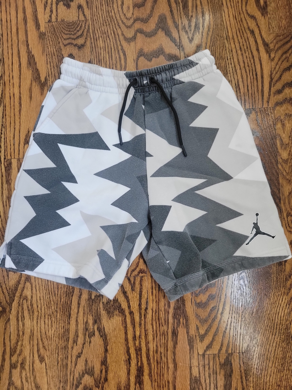 Jordan Boy's Graphic Athletic Shorts - Black, Tan & White